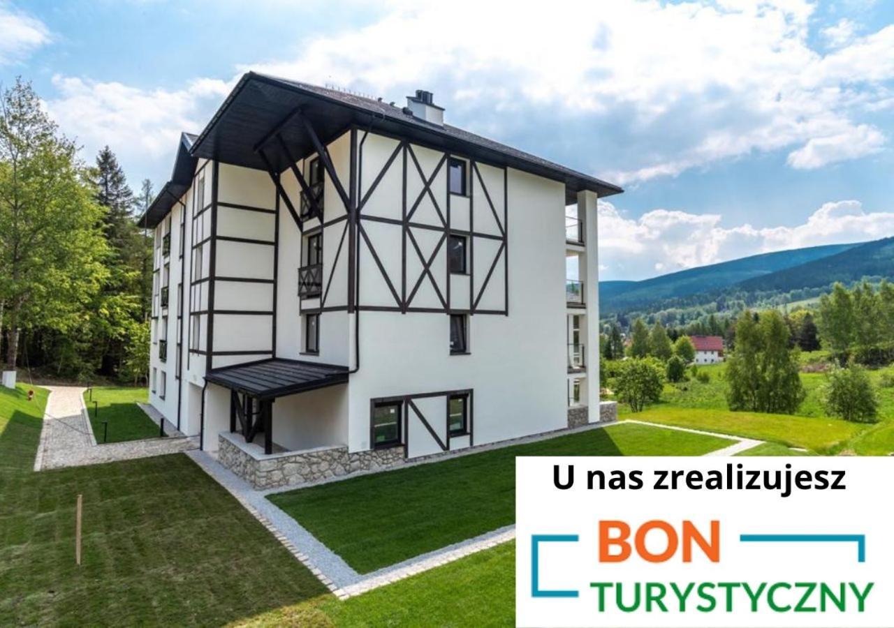 Apartamenty Amira W Kompleksie Apartamenty Piano Свєрадув-Здруй Екстер'єр фото