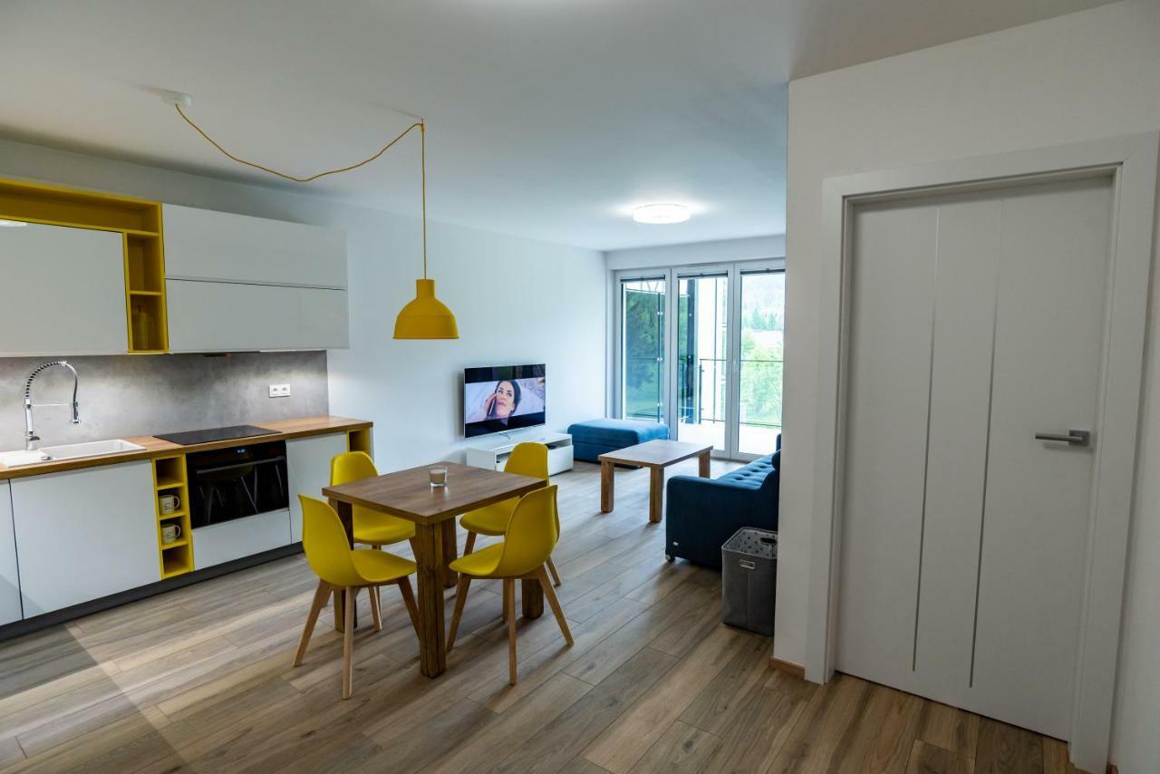 Apartamenty Amira W Kompleksie Apartamenty Piano Свєрадув-Здруй Екстер'єр фото